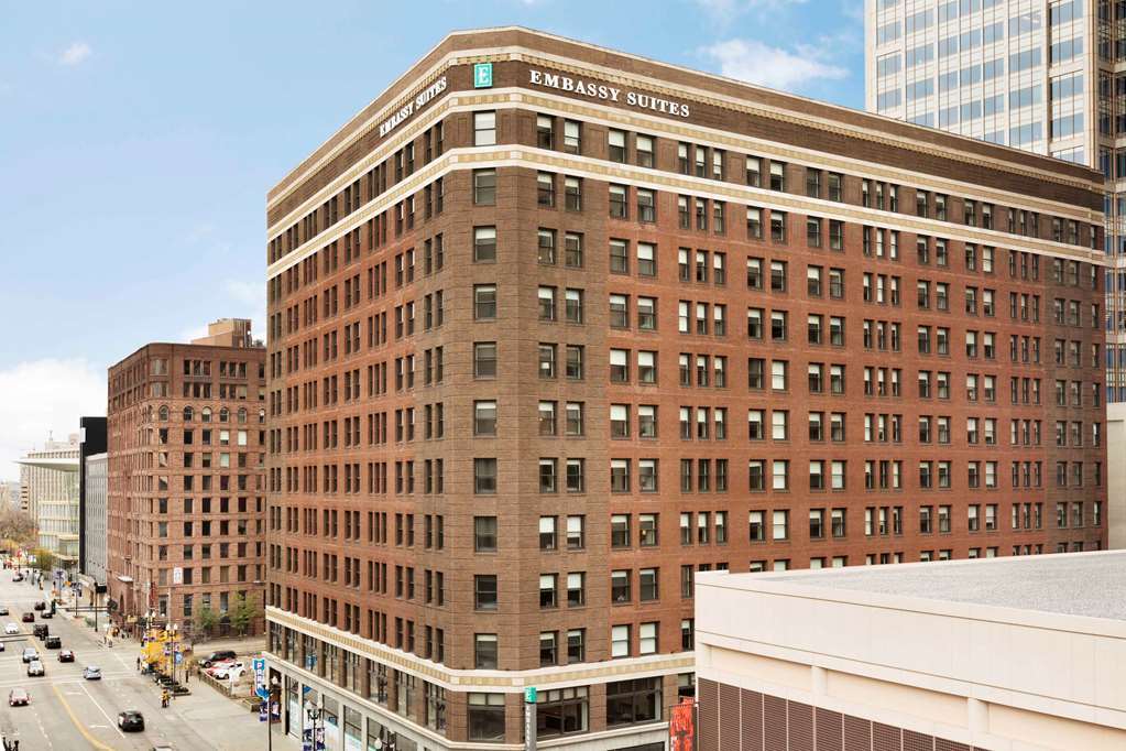 Embassy Suites By Hilton Minneapolis Downtown Hotel Eksteriør billede